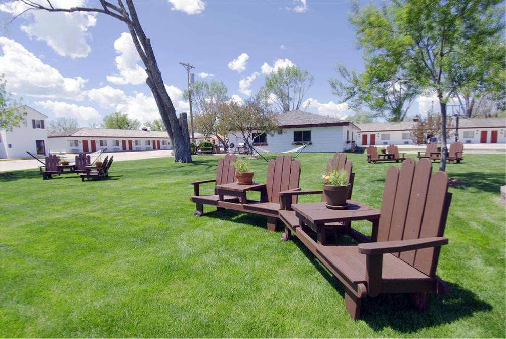 Covered Wagon Motel Lusk Wy Esterno foto